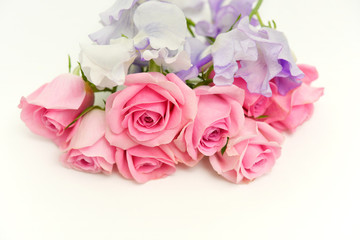 Pink roses and sweet pea