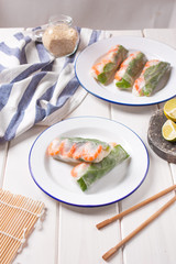 Spring rolls with shrimp.