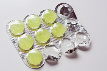 yelow Vitamins pills