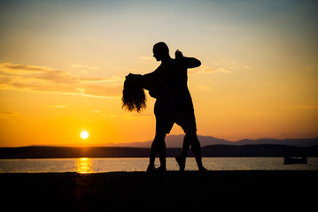 Romantic couple silhouettes