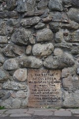 Marker at the site of the Battle of Culloden (1746), east of Inverness, in the Highlands of Scotland. The battlefield has been preserved as an historic site.