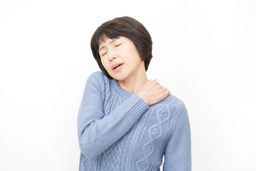 ミドル　女性　肩こり