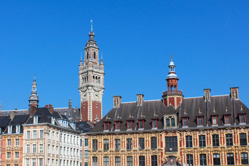 Lille (France) / Grand place avec beffroi de la Chambre de Commerce et d'Industrie Grand Lille