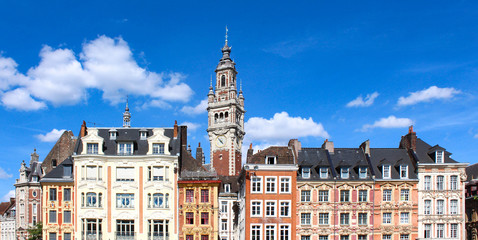 Lille (France) / Grand place avec beffroi de la Chambre de Commerce et d'Industrie Grand Lille