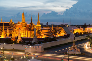 Wat phra keaw at night in Bangkok, Thailand.