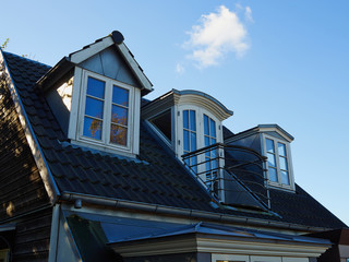 Modern classical vertical roof window