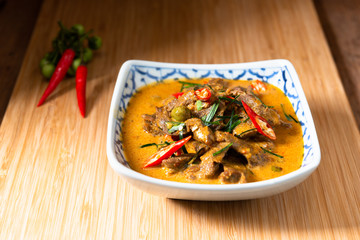 Curry with Beef Recipe (Panang Neua).