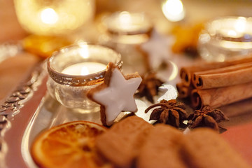 Zimtsterne zu Weihnachten