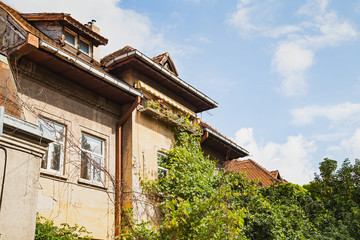 Fototapeta na wymiar Buildings in Bucharest