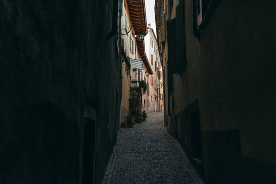 kleine Gasse in Riva del Garda