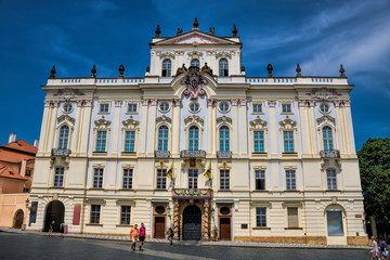 Fototapeta na wymiar Prag, Erzbischöfliches Palais