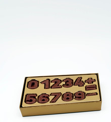 Caja de números de chocolate