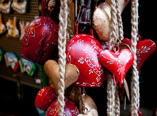 Obraz premium Traditional Christmas decorations being sold on Christmas market in Innsbruck