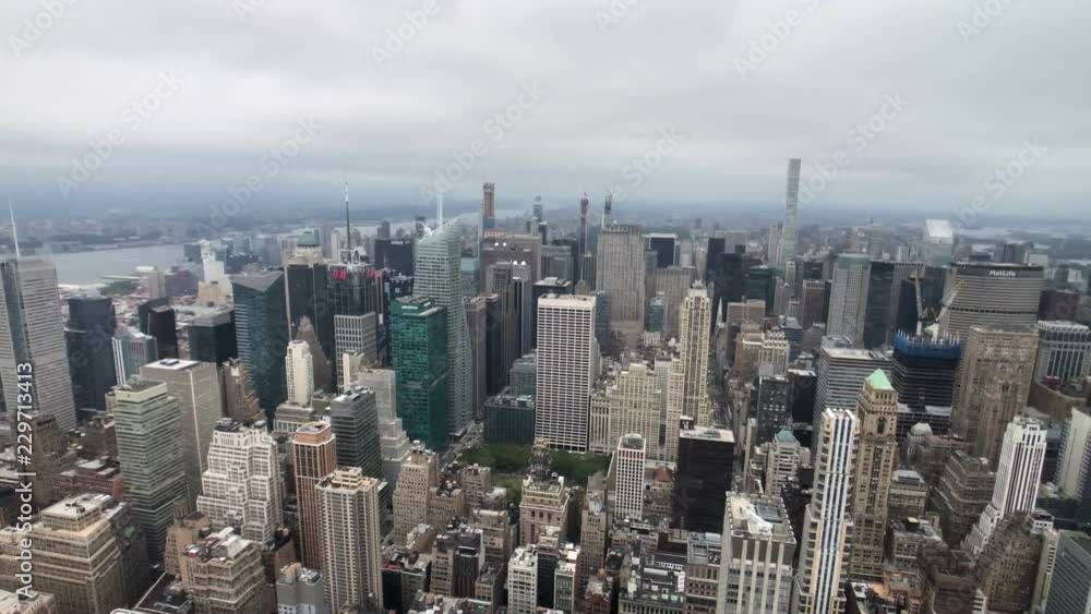 Wall mural Aerial view of Manhattan skyscrapers at day time