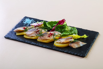 Herring with potao
