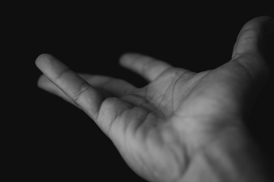 Hand 2