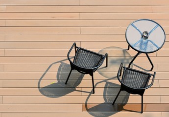 terrasse...table et chaises