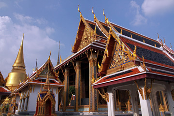Fototapeta na wymiar Temple of the Emerald Buddha, Wat Phra Kaew temple complex, Royal Palace, Bangkok, Thailand
