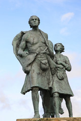 Vater und Sohn auf der Flucht