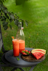 Melon carrot tomato juice