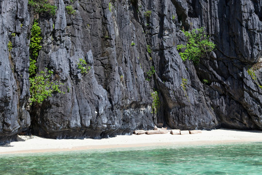 Beach in the Bacuit Archipelago, El Nido, Palawan Island, Philippines