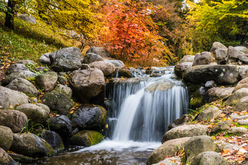 Wasserfall Herbst