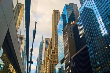 Downtown Manhattan in New York City mit atemberaubenden Wolkenkratzern © berezko