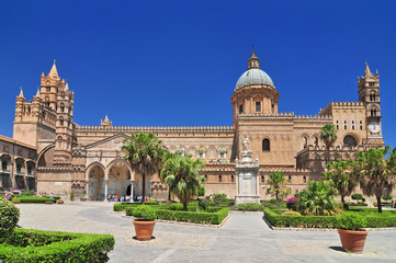 Fototapeta na wymiar Palermo Cathedral is the cathedral church of the Roman Catholic Archdiocese of Palermo located in Sicily southern Italy.