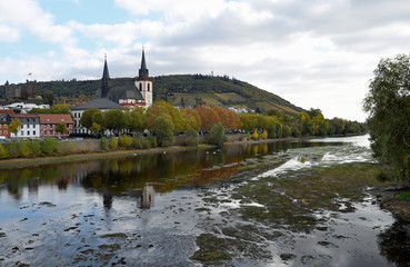 niedrigwasser in der nahe bei bingen