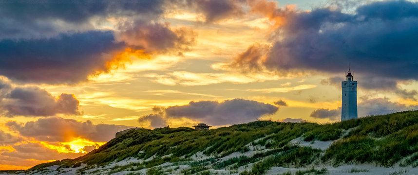 รูปภาพLeuchturm – เลือกดูภาพถ่ายสต็อก เวกเตอร์ และวิดีโอ2,208 | Adobe Stock