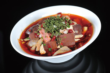 Boil the loach in spicy red oil