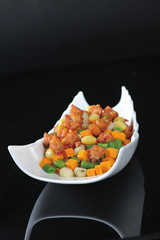 Stir fried chicken with fresh vegetables