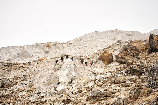A line of trekkers making their way towards Everest Base Camp