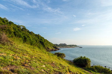 Fototapeta premium Landscape picture of coast and hill from Khao Leam Ya National park in Thailand