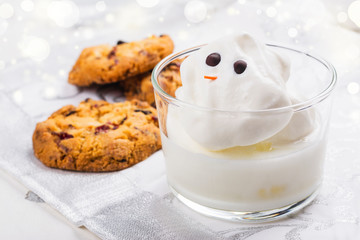 Eggnog and cookies for Santa