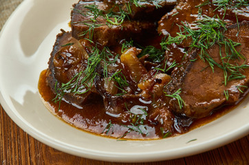 Balsamic Braised Beef