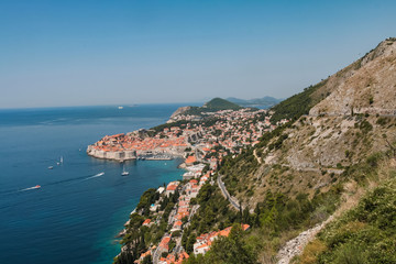Fototapeta na wymiar view from the mountain to the old town of dubrovnik in croatia