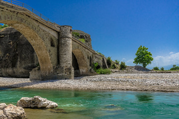 Midday under the medieval bridge