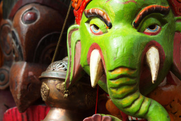 Obraz premium carved head of ganesh