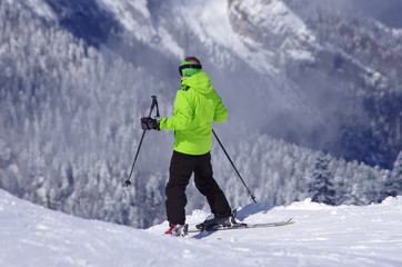 Fototapeta na wymiar ski de piste - alpes françaises