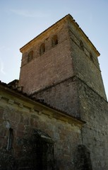 Fototapeta na wymiar Torre de la Colegiata de Santa Juliana en Santillana del Mar en Cantabria