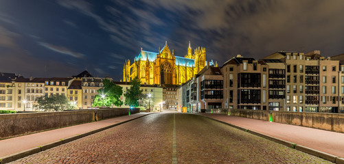 Fototapeta premium Cathedrale_Metz_Grand-Est_Guigs-Timelapse.jpg