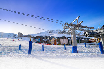Fototapeta na wymiar Andorra Pas de la Casa ski resort Grandvalira