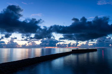 Beautiful sea ocean with sunset