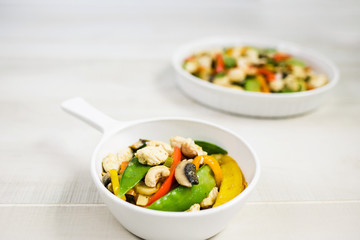 Cashew Asian Stir Fry with Chicken and Vegetables