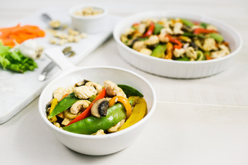 Cashew Asian Stir Fry with Chicken and Vegetables