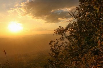 Fototapeta na wymiar Beautiful mountain scenery in the evening sunset