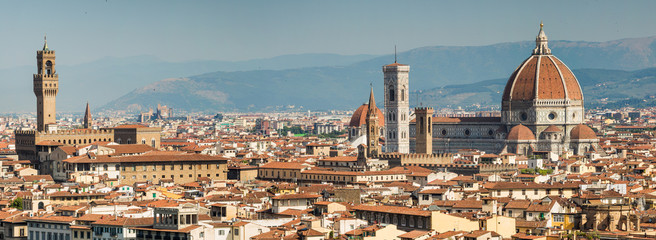 Vue panoramique sur le Duomo dans la belle ville de Florence en Toscane, Italie