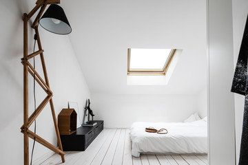 Minimalist bedroom