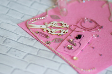 materials for creating brooches made of beads with accessories